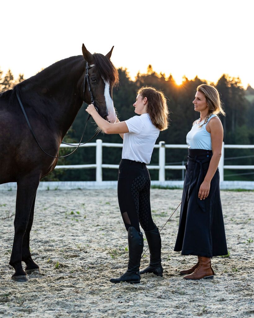 Sabrina Radl-Mica - Reiten in Passion, Klassische Handarbeit; Foto von Viktoria Kierner